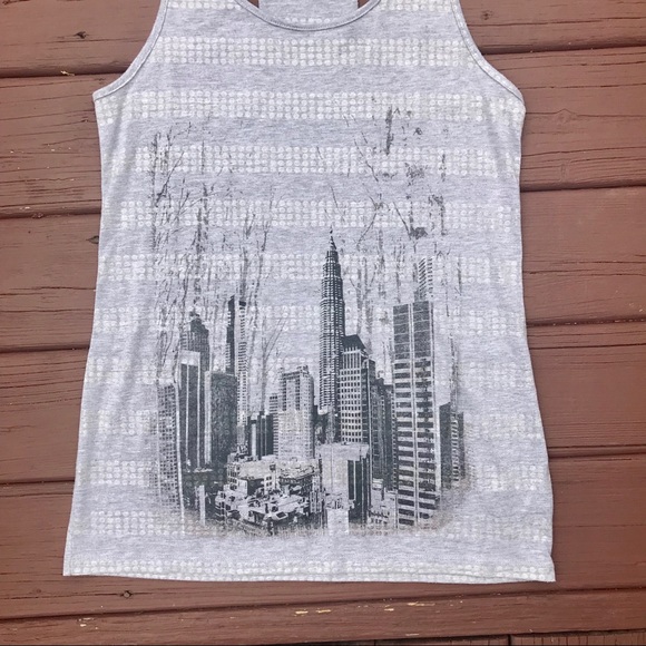 NWOT Skyline Long Shirt - Picture 3 of 4